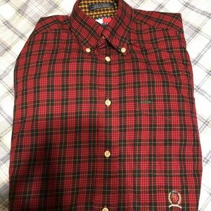 Vintage TOMMY HILFIGER button up ..